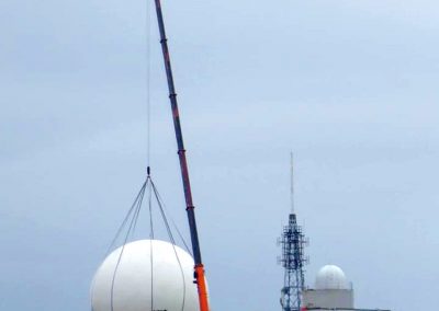lifting a giant ball-aberdeen crane hire